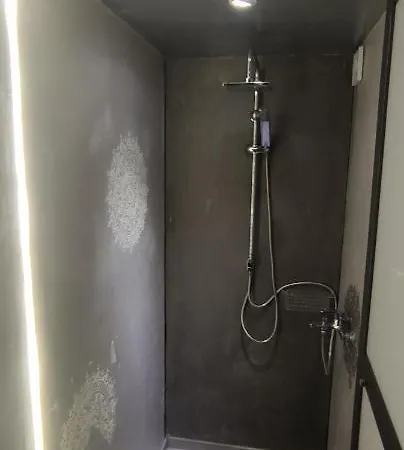 Olivegrove Apartment